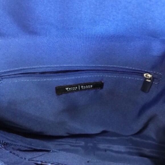 WHITE HOUSE BLACK MARKET Envelope Bag Blue EUC - Picture 3 of 7